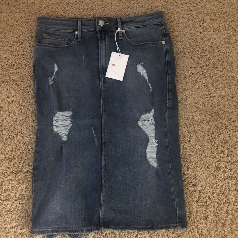 Good American Distressed Denim Skirt - Blue